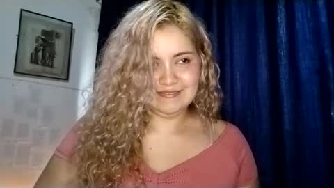 Tania Nixx online show from March 12, 10:39 pm