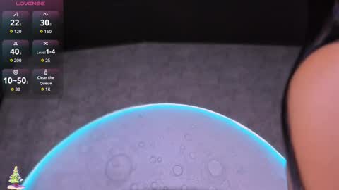 Snapshot of reiinachloe chatting on November 17, 4:13 pm reiinachloe online show from November 17, 4:13 pm