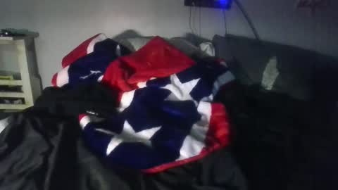 remshotdt online show from December 2, 3:29 pm