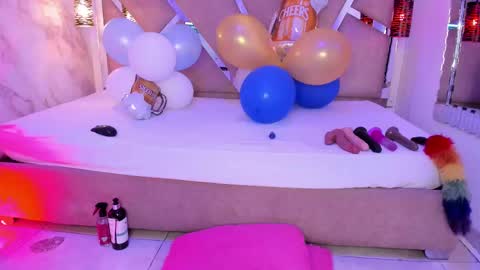 Snapshot of renata_model chatting on October 1, 8:26 pm Renata online show from October 1, 8:26 pm