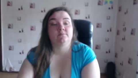 renataoia online show from February 25, 11:41 am