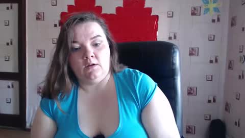 renataoia online show from February 28, 11:03 am