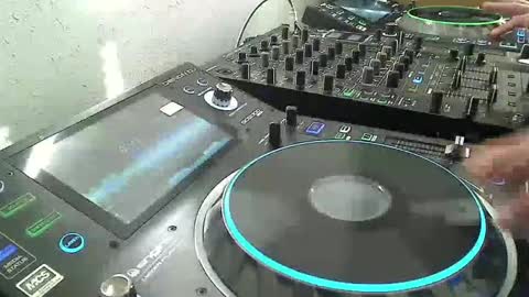 GearPorn online show from December 21, 8:10 pm