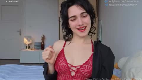 Ewiwi online show from November 9, 12:36 pm