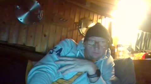 Snapshot of rezznova chatting on October 26, 6:03 pm Joe online show from October 26, 6:03 pm