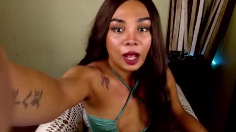 rhianasollway69 online show from November 28, 5:10 am