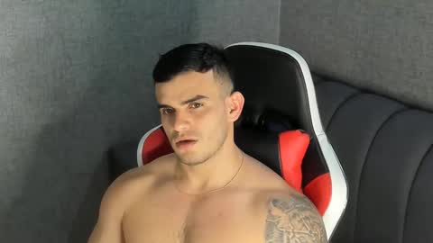 Snapshot of ricardogonzalez666 chatting on February 3, 1:09 am ricardogonzalez666 online show from February 3, 1:09 am