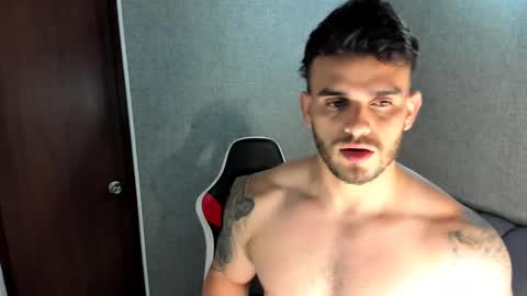 Snapshot of ricardogonzalez666 chatting on September 12, 2:22 am ricardogonzalez666 online show from September 12, 2:22 am