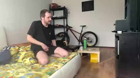 ricciardio online show from February 15, 9:16 am