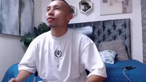 richar_voller online show from January 23, 11:15 am