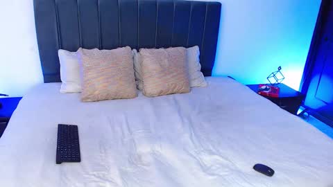 Snapshot of richard_carter_ chatting on March 1, 2:37 am Richard online show from March 1, 2:37 am