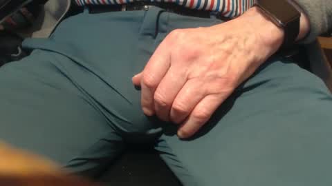 Snapshot of richarder7 chatting on January 17, 8:22 pm richarder7 online show from January 17, 8:22 pm