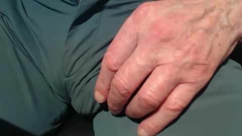 Snapshot of richarder7 chatting on December 17, 8:26 pm richarder7 online show from December 17, 8:26 pm