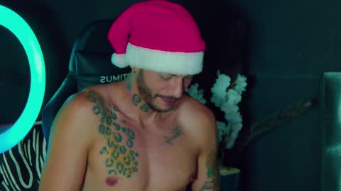 RICKG online show from December 21, 9:04 pm