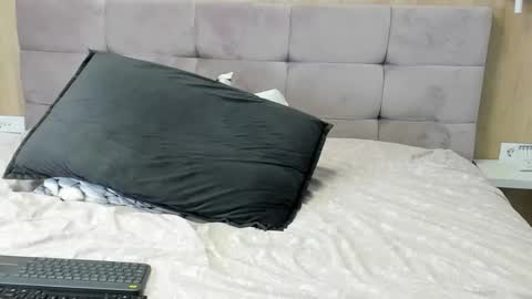 Snapshot of rico_ricky chatting on January 29, 12:02 pm Ricky online show from January 29, 12:02 pm