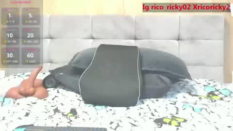 Snapshot of rico_ricky chatting on November 25, 11:32 am Ricky online show from November 25, 11:32 am