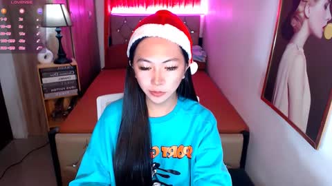 Riley online show from December 23, 8:44 am