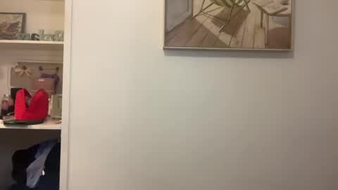 Riley online show from September 22, 6:21 pm