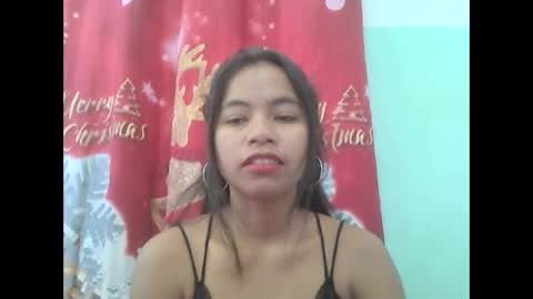 rinah856024 online show from March 11, 6:43 am