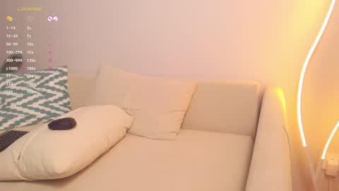 Rina online show from December 3, 8:27 am