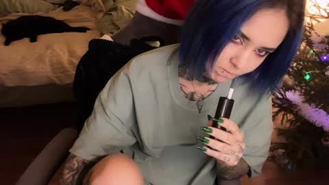   DianaBrite            fansl y online show from December 28, 3:15 pm