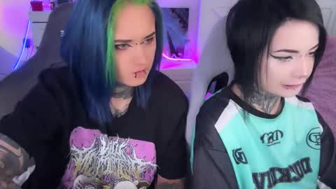   DianaBrite            fansl y online show from September 14, 10:36 am