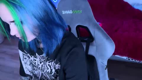   DianaBrite            fansl y online show from September 16, 1:12 pm