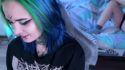   DianaBrite            fansl y online show from September 20, 1:23 pm