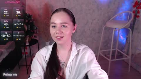 Alice online show from December 5, 1:17 pm