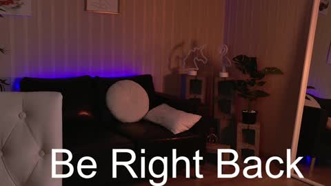 Alice online show from January 2, 1:30 pm