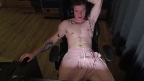 risuo online show from September 19, 10:32 pm