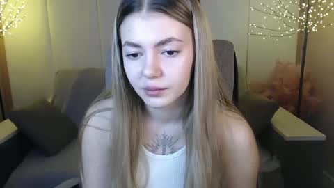 Snapshot of ritaneer chatting on January 8, 9:10 am ritaneer online show from January 8, 9:10 am