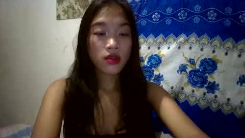 Snapshot of riyu77 chatting on September 13, 7:19 am riyu77 online show from September 13, 7:19 am