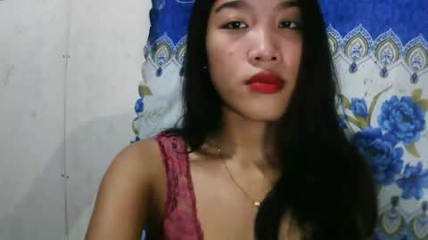 Snapshot of riyu77 chatting on October 6, 8:45 am riyu77 online show from October 6, 8:45 am