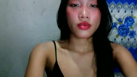 Snapshot of riyu77 chatting on December 18, 8:04 pm riyu77 online show from December 18, 8:04 pm