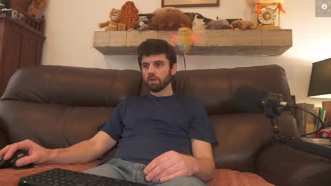 Ryan aka KeylimeRy online show from January 7, 3:02 pm