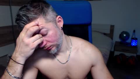 robbyshawz online show from December 30, 8:54 am