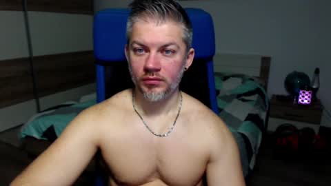 robbyshawz online show from January 6, 5:30 am