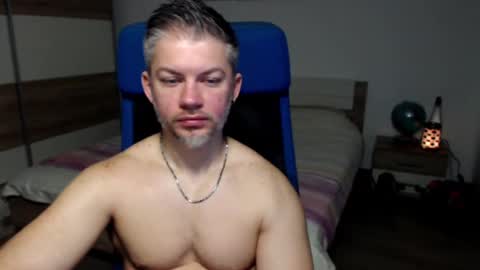 robbyshawz online show from February 26, 5:20 am