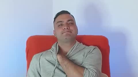 Stiven - online show from October 23, 5:44 pm