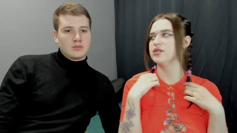 Lisa and Robert  i am online all days 900 am GMT3   online show from January 26, 10:23 am