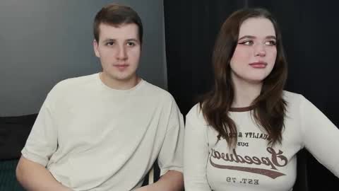 Lisa and Robert  i am online all days 900 am GMT3   online show from February 26, 3:21 am