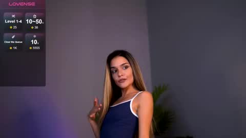 Snapshot of robertarosetti chatting on September 9, 7:41 am Roberta online show from September 9, 7:41 am