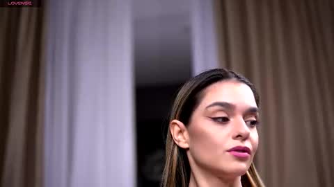 Snapshot of robertarosetti chatting on October 15, 9:09 am Roberta online show from October 15, 9:09 am