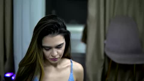 Snapshot of robertarosetti chatting on November 12, 10:26 am Roberta online show from November 12, 10:26 am