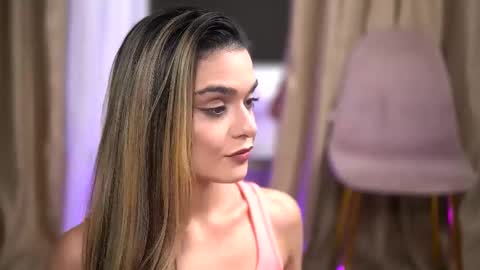 Snapshot of robertarosetti chatting on November 21, 11:42 am Roberta online show from November 21, 11:42 am