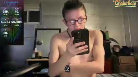 Snapshot of robertcicijr21 chatting on January 26, 4:41 am Robert Cici Jr. online show from January 26, 4:41 am