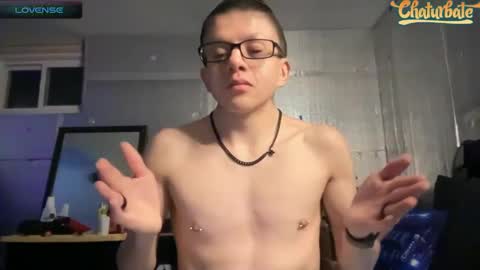 Snapshot of robertcicijr21 chatting on February 5, 2:08 am Robert Cici Jr. online show from February 5, 2:08 am