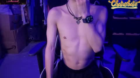 Snapshot of robertcicijr21 chatting on November 14, 4:11 am Robert Cici Jr. online show from November 14, 4:11 am