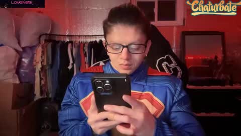 Snapshot of robertcicijr21 chatting on November 18, 3:01 am Robert Cici Jr. online show from November 18, 3:01 am